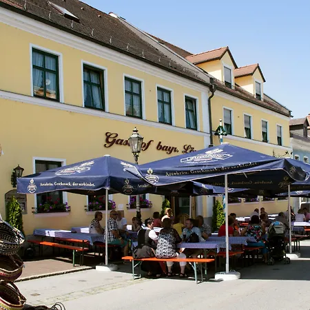 Szálloda Bayrischer Loewe 3*