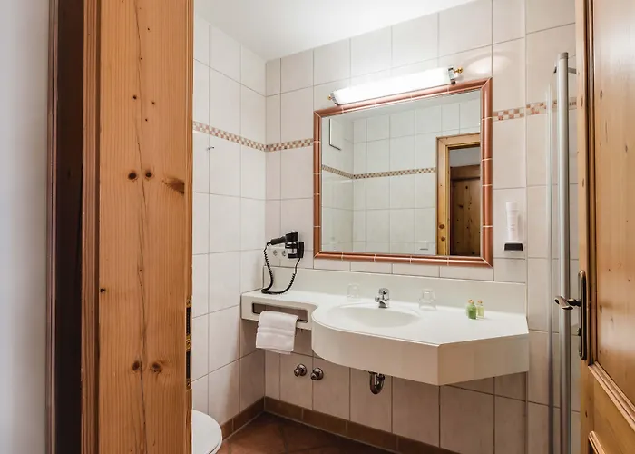 Bayrischer Loewe Hotel Osterhofen